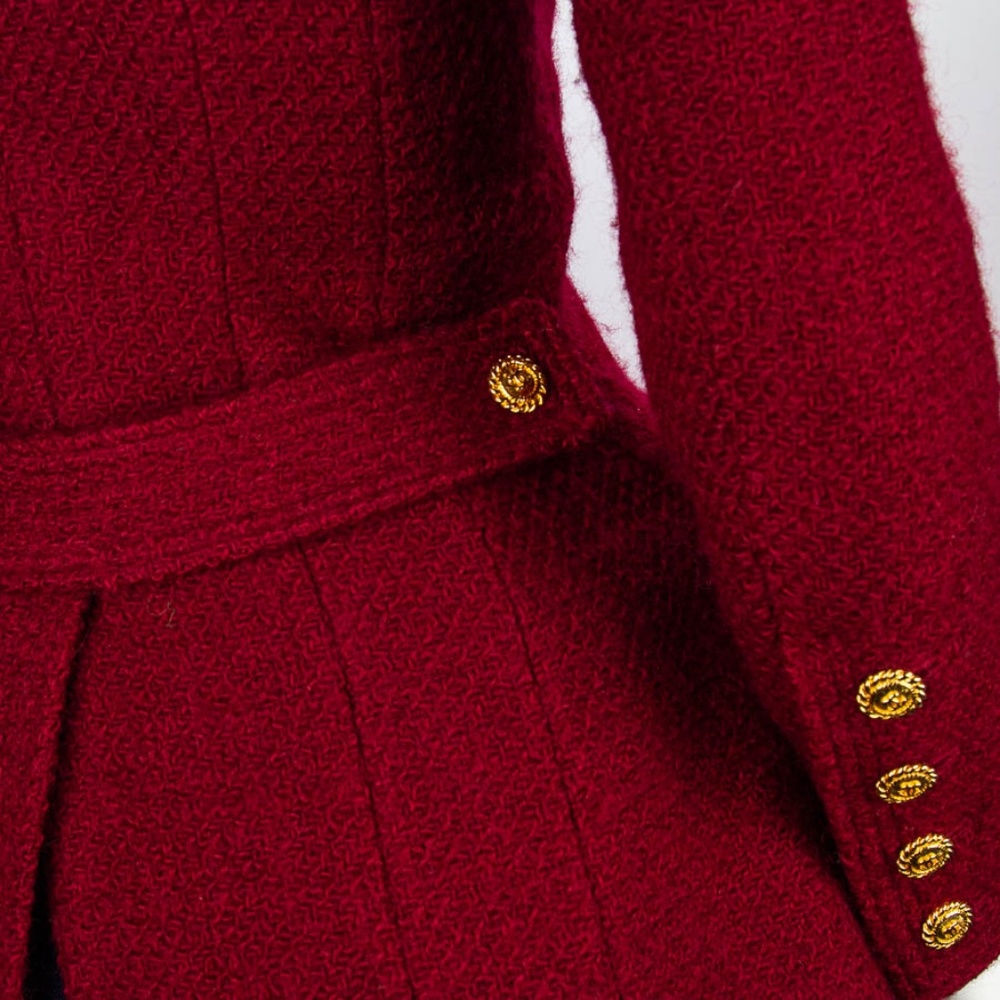 CHANEL Jacket - Picture 5 of 6